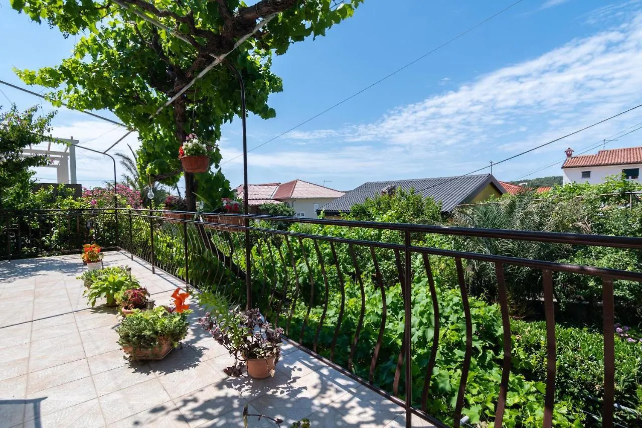 Apartment Barbat 4977A Barbat na Rabu